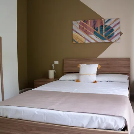 بيت ضيافة Aria Leggiuno