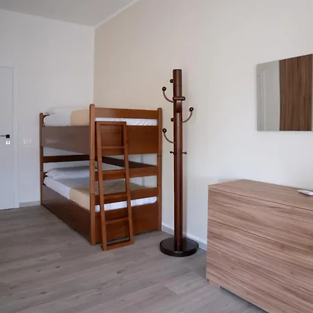 Aria Guest house *