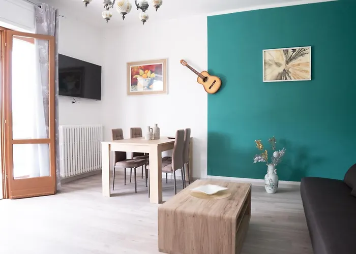 Aria Гостевой дом Leggiuno